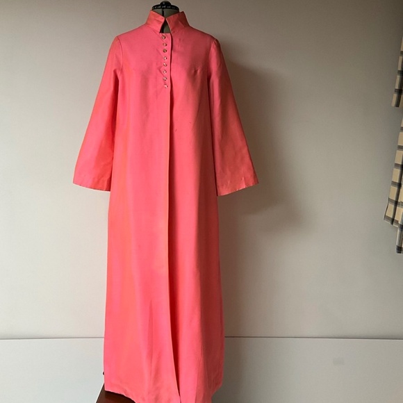 Vintage Jean Varon 1960s Coral Pink Maxi Dress Coat – High Mandarin Collar, Mod - Picture 1 of 4